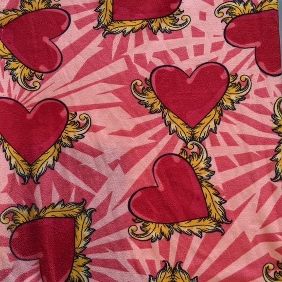 LuLaRoe Heart Patterned Leggings Red Pink Tall & Curvy Gold Baroque Print Soft - Picture 5 of 7